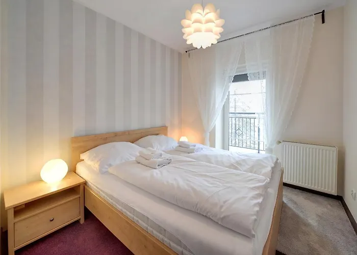 Kolorowy Sun Seasons 24 W Szklarskiej Porebie By Renters 아파트